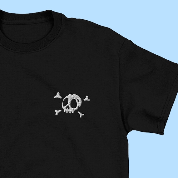 スカルアンドボーンズ刺繍Tシャツ - Etsy 日本