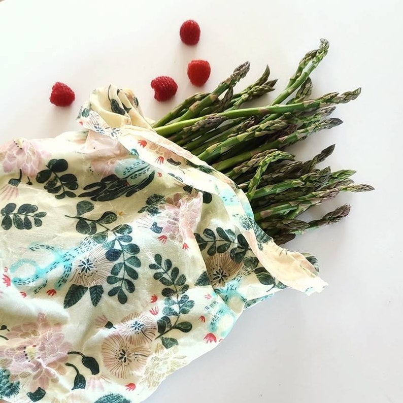 Beeswax Food Bag Assorted Prints image 3