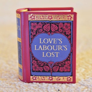 Love&#39;s Labour&#39;s Lost William Shakespeare Miniature Book
