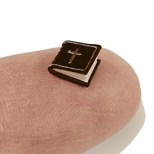 Dockhusbok Herrens bön på sju språk Mikrominiatyr