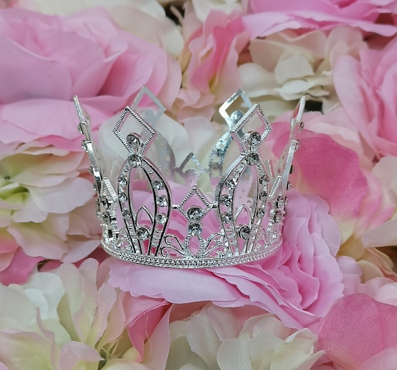10-Piece Mini Crown Cake Toppers Set - Gold Pearl Crystal Tiara Decor For Wedding, Birthday, Princess Party - View #6