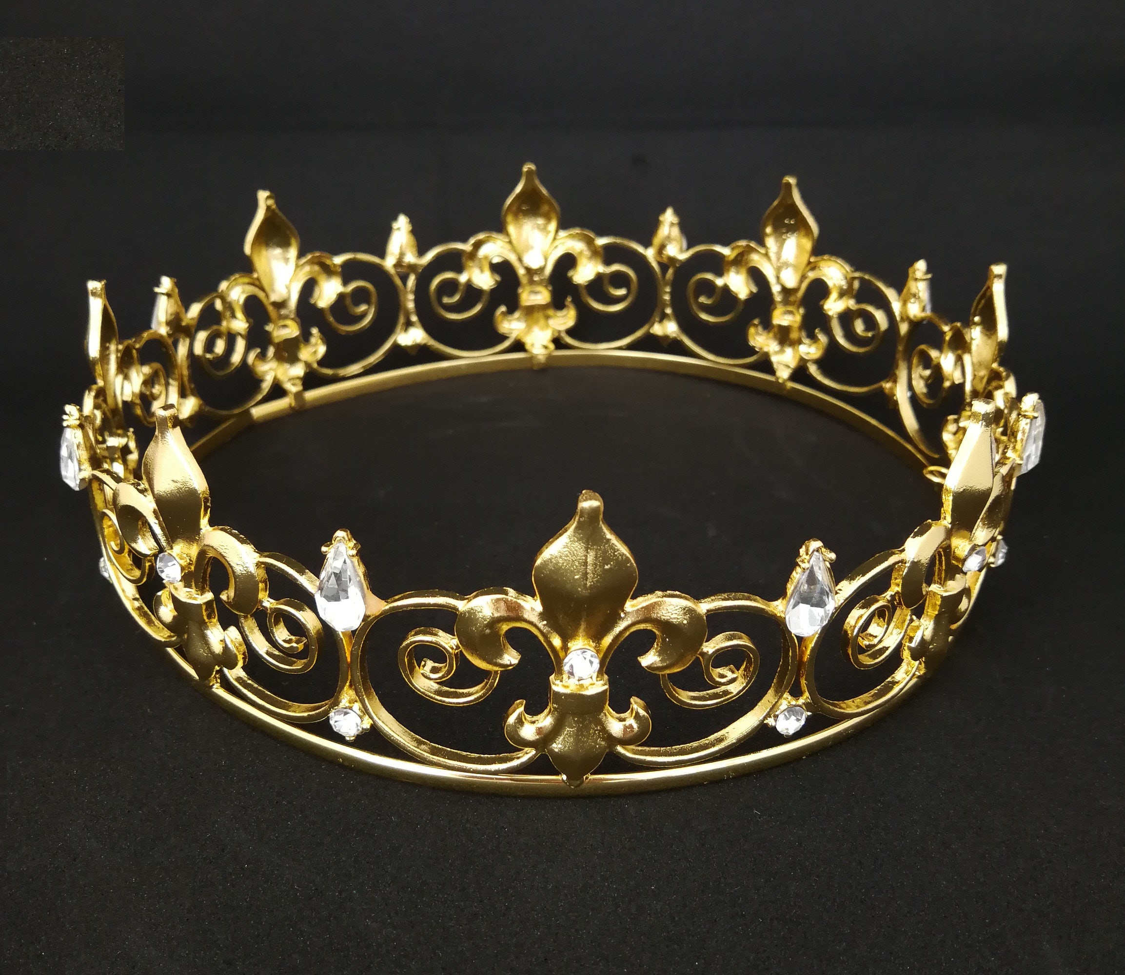 Total 57+ imagem tiara de flor de lis br.thptnganamst.edu.vn