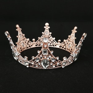 Mittelgroße Strass Krone - Gold, Rosegold, Silber für Blumenmädchen, Geburtstagskopfschmuck, Kuchendekoration oder Mittelstückdekoration