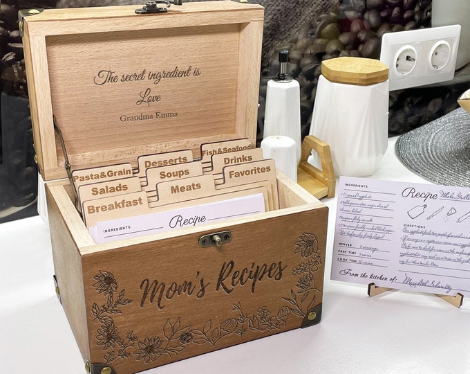 Custom recipe box Wooden recipe dividers Recipe cards Gift for mom Housewarming gift Engraved Recipe Box Wedding Shower Decor New home gift