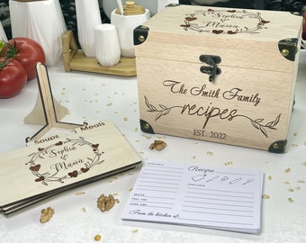 Boîte de cartes de recettes en bois avec 9 intercalaires et cartes de recettes Idée cadeau de pendaison de crémaillère Cadeau de famille personnalisé Boîte de recettes Cartes de recettes Intercalaires de recettes