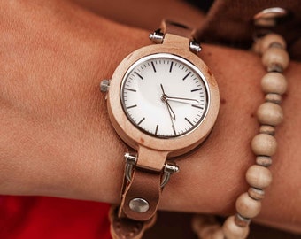 Montre en bois femmes, montre pour maman, montre-bracelet, montre pour dames, montre en bois personnalisée, cadeau de saint-Valentin, cadeau de petite amie, cadeau pour femmes