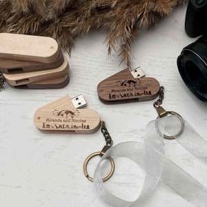 Personalisierter USB-Stick aus Holz, speichern Sie Familienfotos in einem personalisierten USB-Stick aus Holz, ein Geschenk für Sie und Ihn