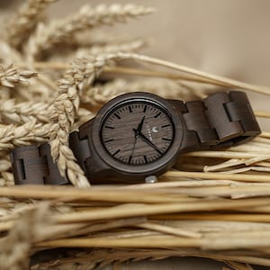 Orologio in legno inciso e scatola regalo - Orologio da uomo, regalo di nozze, regalo per lo sposo, regalo di anniversario per marito e fidanzato, orologio da uomo inciso