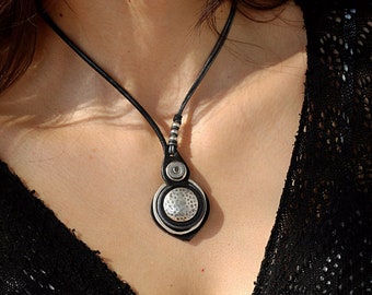 Black Leather Leaf Pendant Necklace: Adjustable Boho Style, Nickel-Free Details