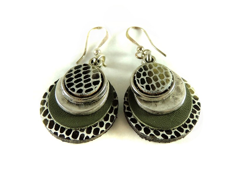 leather jewelry mothers day gift round disc earrings everyday earrings