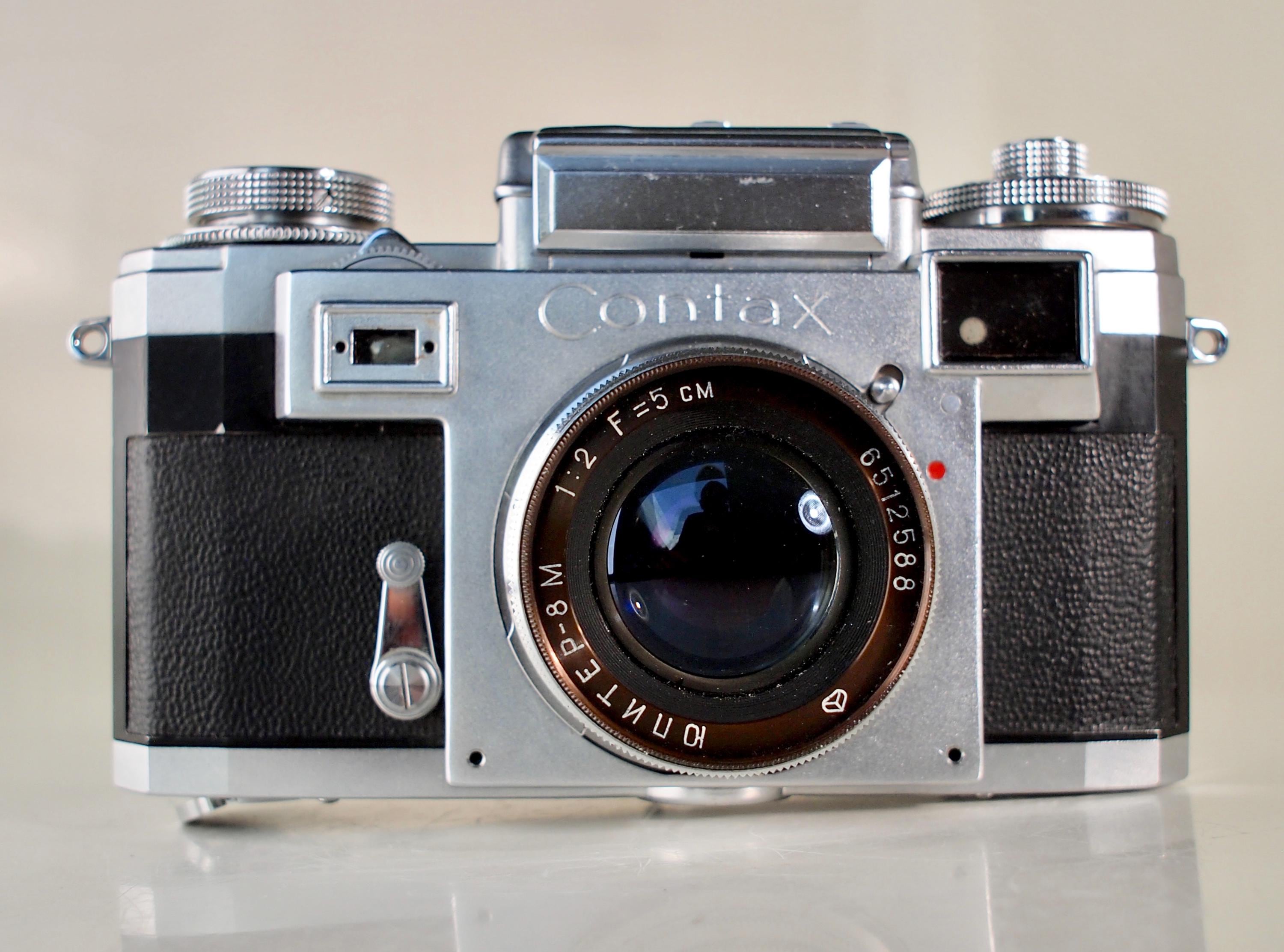 Contax III a Jupiter-8 50mm F2.0付き