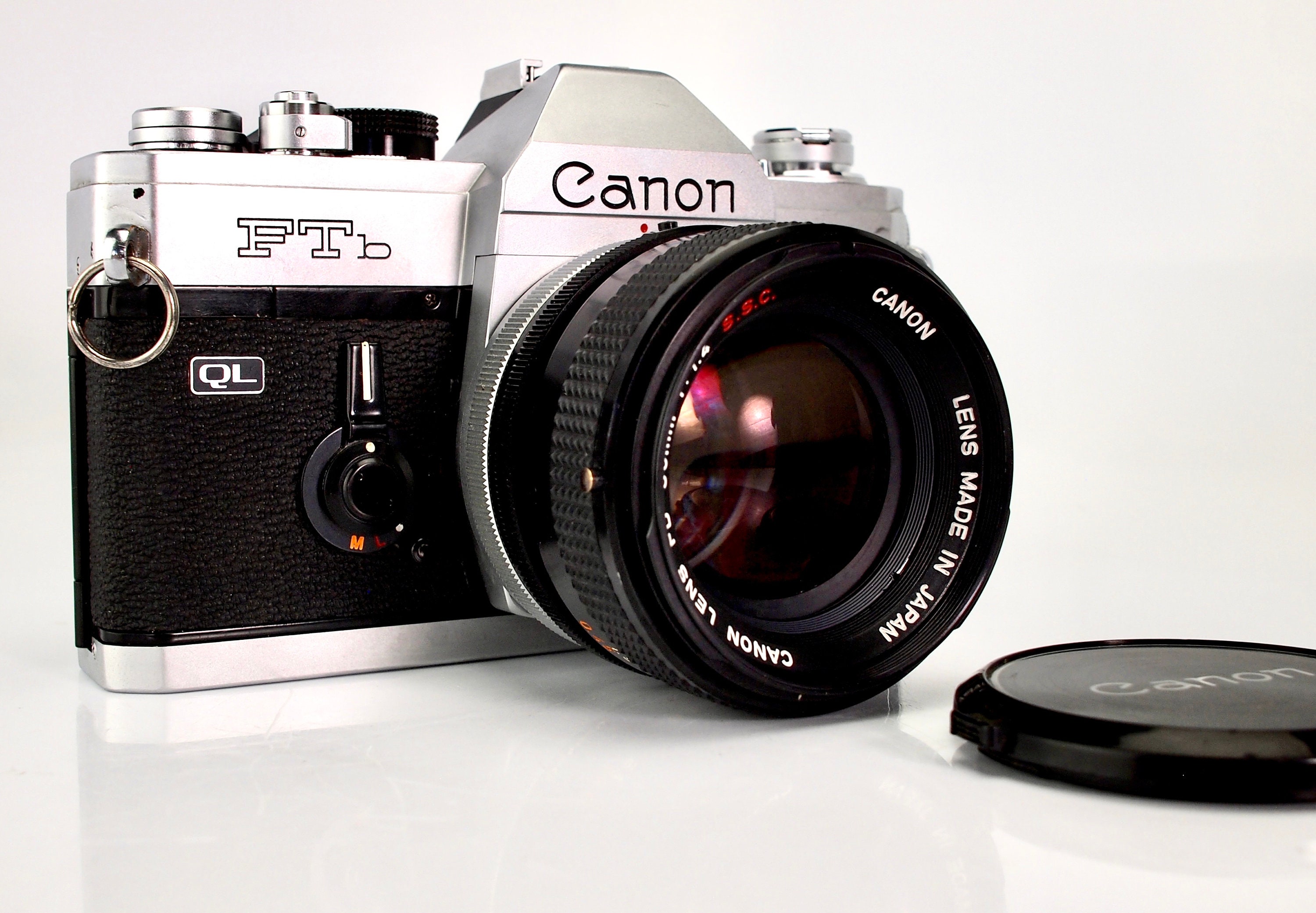 ボディ Canon FTb QL & FD 50mm F1.4 s.s.c O0AZ3m10763026053 レンズ