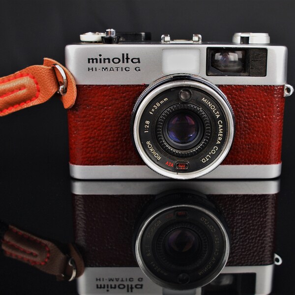 Beautiful Burgandy Minolta Hi-Matic G  35mm Film Camera + Minolta 38mm f2.8 Lens + Neck Strap - Excellent