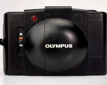 OLYMPUS XA1 XA 1 Point-and-shoot Film Camera With 35mm F/4