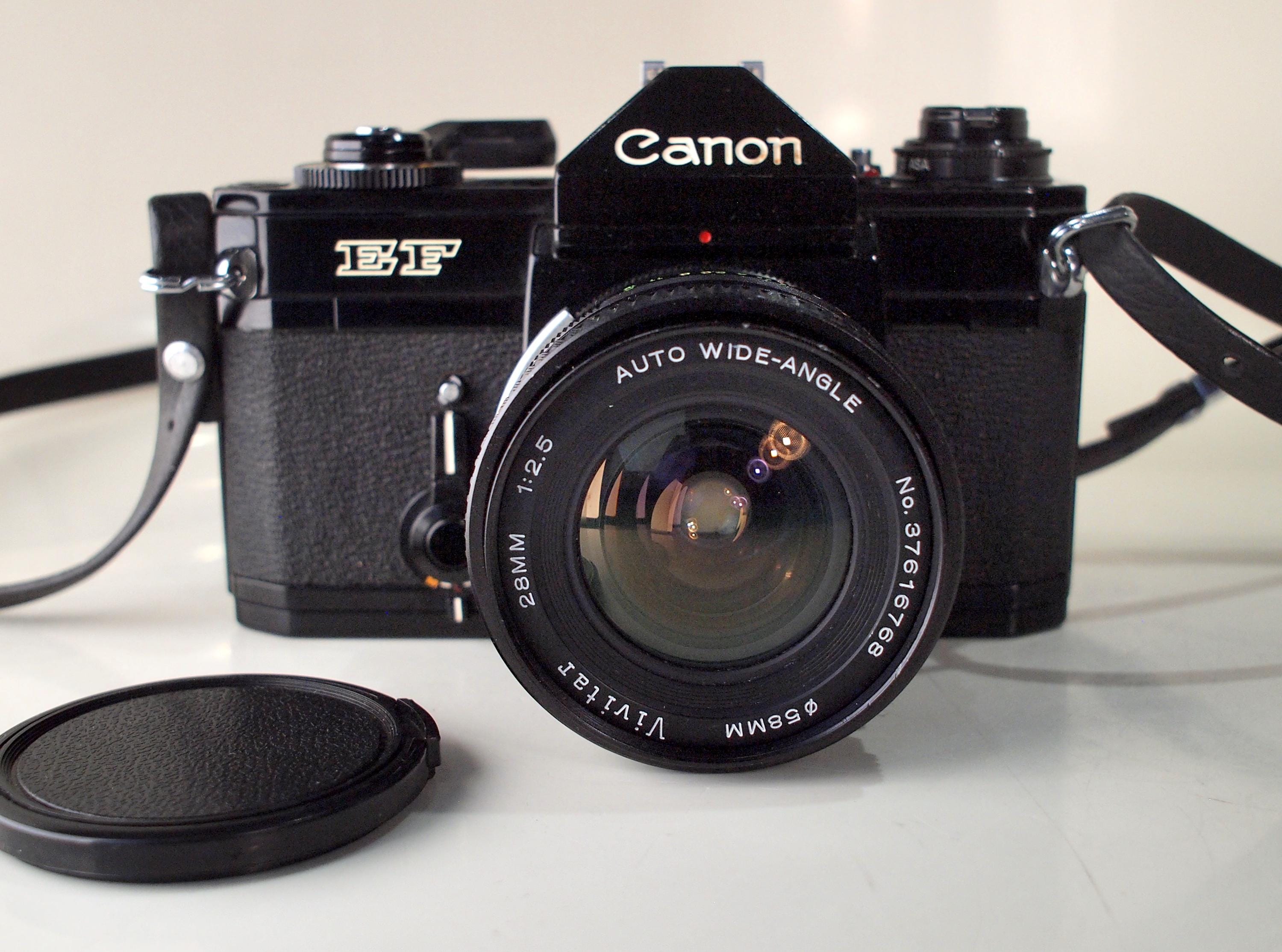 Serviced Canon EF Professional 35mm Film Camera Vivitar Wide