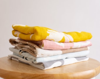 girls muslin squares