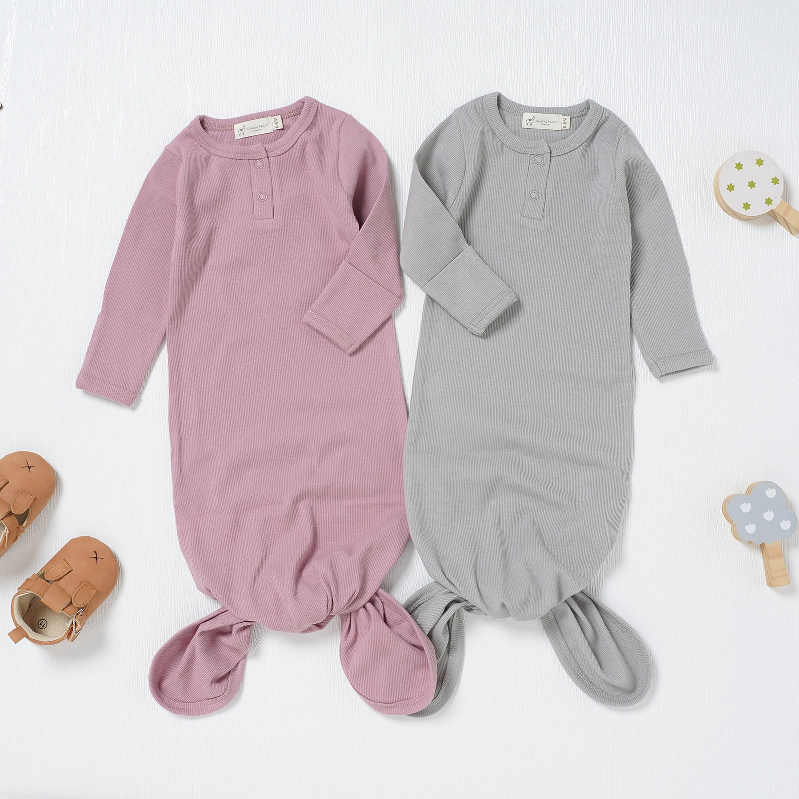 Tiny newborn baby deals clothes