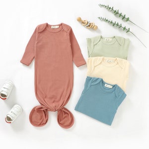 Tiny Alpaca |  Organic Cotton Newborn Gown Set 1 pcs | 0-6 Months | Gender Neutral | Baby Clothes | Baby Shower Gift |