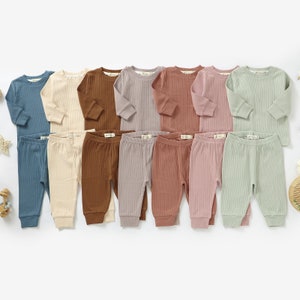 Kleines Alpaka Baby Pyjama aus Bio-Baumwolle 0-5 Jahre Geschlechtsneutral Gerippter Pyjama Set Baby-Dusche-Geschenk Bild 1