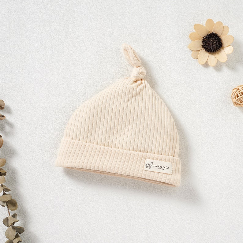 Tiny Alpaca Organic Natural Cotton Baby Hat 0-6 Months Gender Neutral Ribbed Baby Hat Baby Shower Gift Single hat Cream