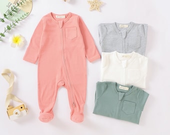 Organic Newborn Sleepsuit – Gender Neutral Baby Romper 0–2 Years – Soft Cotton Baby Shower Gift by Tiny Alpaca