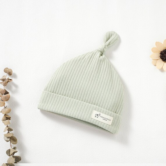 Tiny Alpaca | Organic Natural Cotton Baby Hat | 0-6 Months