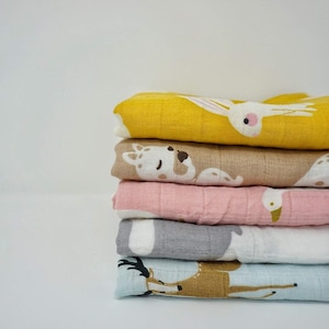 Tiny Alpaca Pack of 5 Organic Muslin Squares Baby Burp Cloths 60X60CM Animal Designs Baby Gift Baby Shower Gift image 3