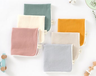 Tiny Alpaca | Organic Cotton Muslin | Baby Comforter, Security Blanket for Babies and Toddlers| Pom Pom Designs | 40x40CM