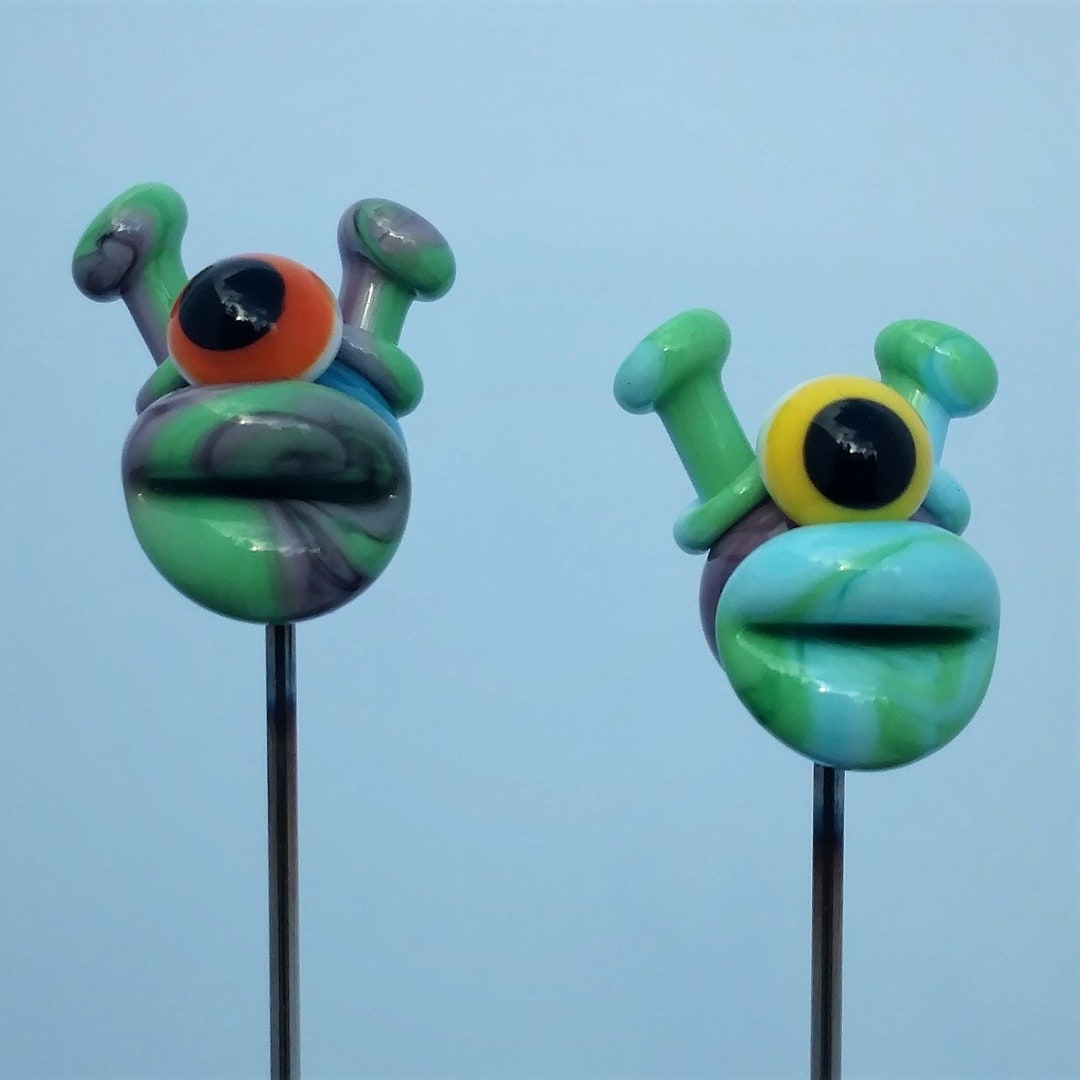 Smoker Bowl Poker ALIEN Pokey Glass Pipe Poker Monster Pipe Poker