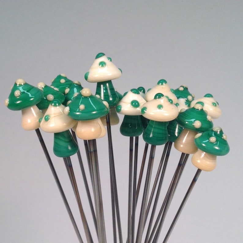 Pipe Poker Mushroom Pokeys Green and Ivory Bowl Poke Glass Pipe Pokers Plant Stake PokeysGlass Original Smoking tool  US 