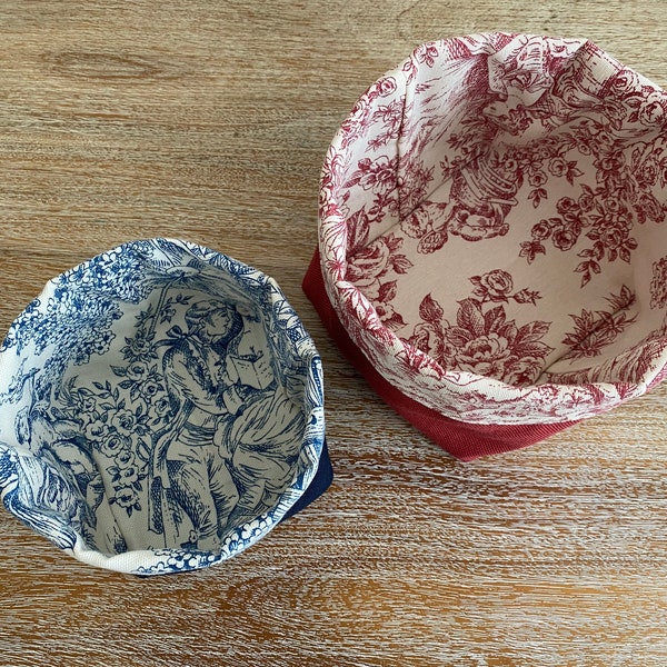 Panière "toile de Jouy" 3 tailles et 5 couleurs au choix