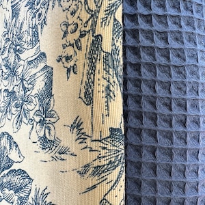 Toile de Jouy and honeycomb tea towel 2 sizes Bleu/ Bleu moyen