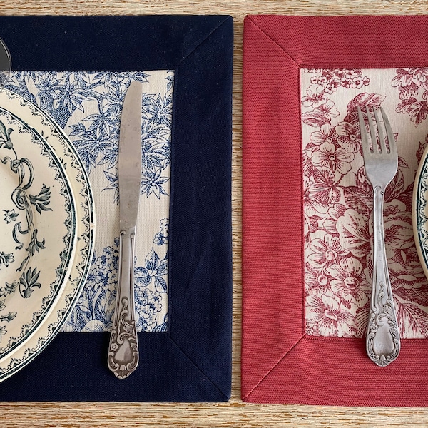 Sets de table "toile de Jouy" 5 couleurs au choix, à l'unité ou en lot