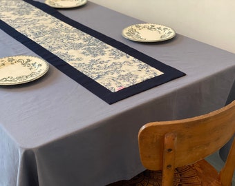 Chemin de table "toile de Jouy" 2 couleurs au choix