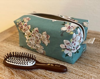 Trousse de toilette « prunus de jade » 3 tailles