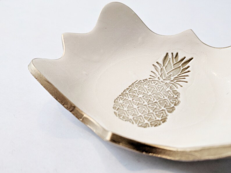Wedding Favor Pineapple Ring DIsh PINEAPPLE RING DISH Polymer Clay Ring Dish Housewarming Catchall Dish Trinket Tray Hostess Gift