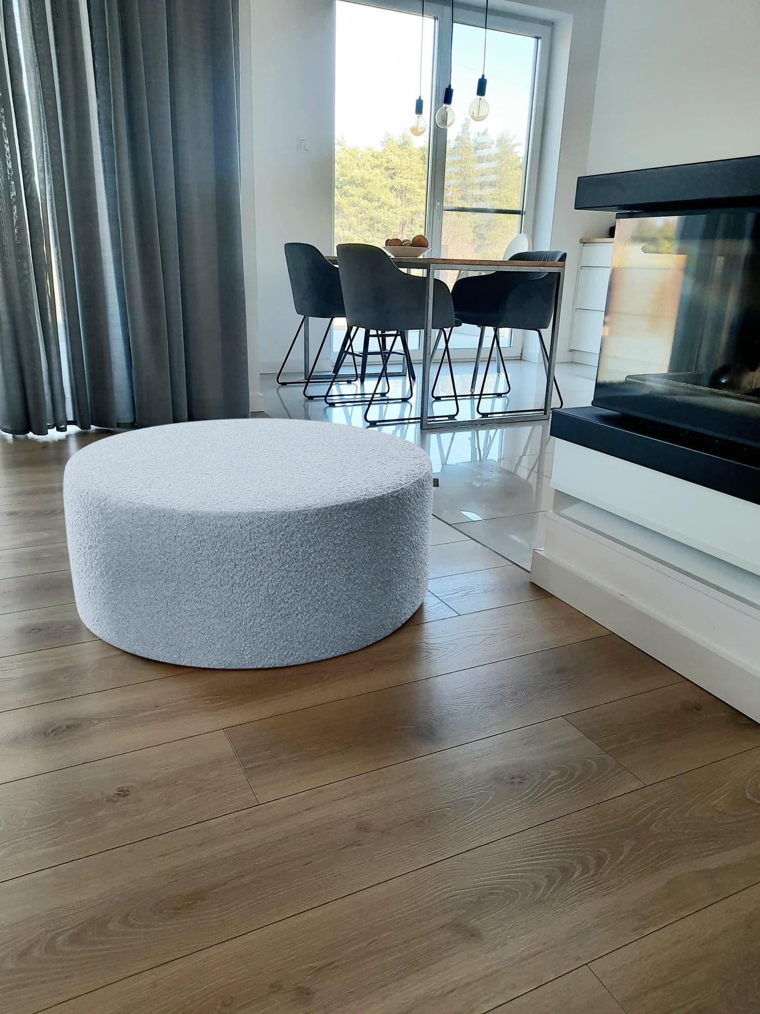 Light 2024 blue pouf