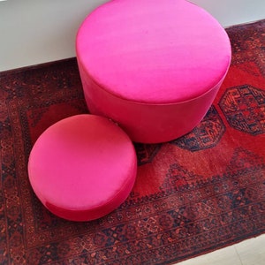 velvet pouf, ottoman, floor cushion, floor pillow, gaming table, home decor, furniture, gift, coffee table, seat, chair