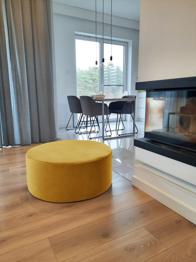 Grand pouf luxueux, pouf XXL en velours jaune moutarde pastel, pouf rond rond, coussin de sol en velours. image 1