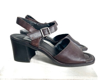 Vintage 90s Brown Leather Sandals with a Chunky Heel, Size 37.5, 1990s Aldo Shoe, Made in Brazil, 90s Fashion