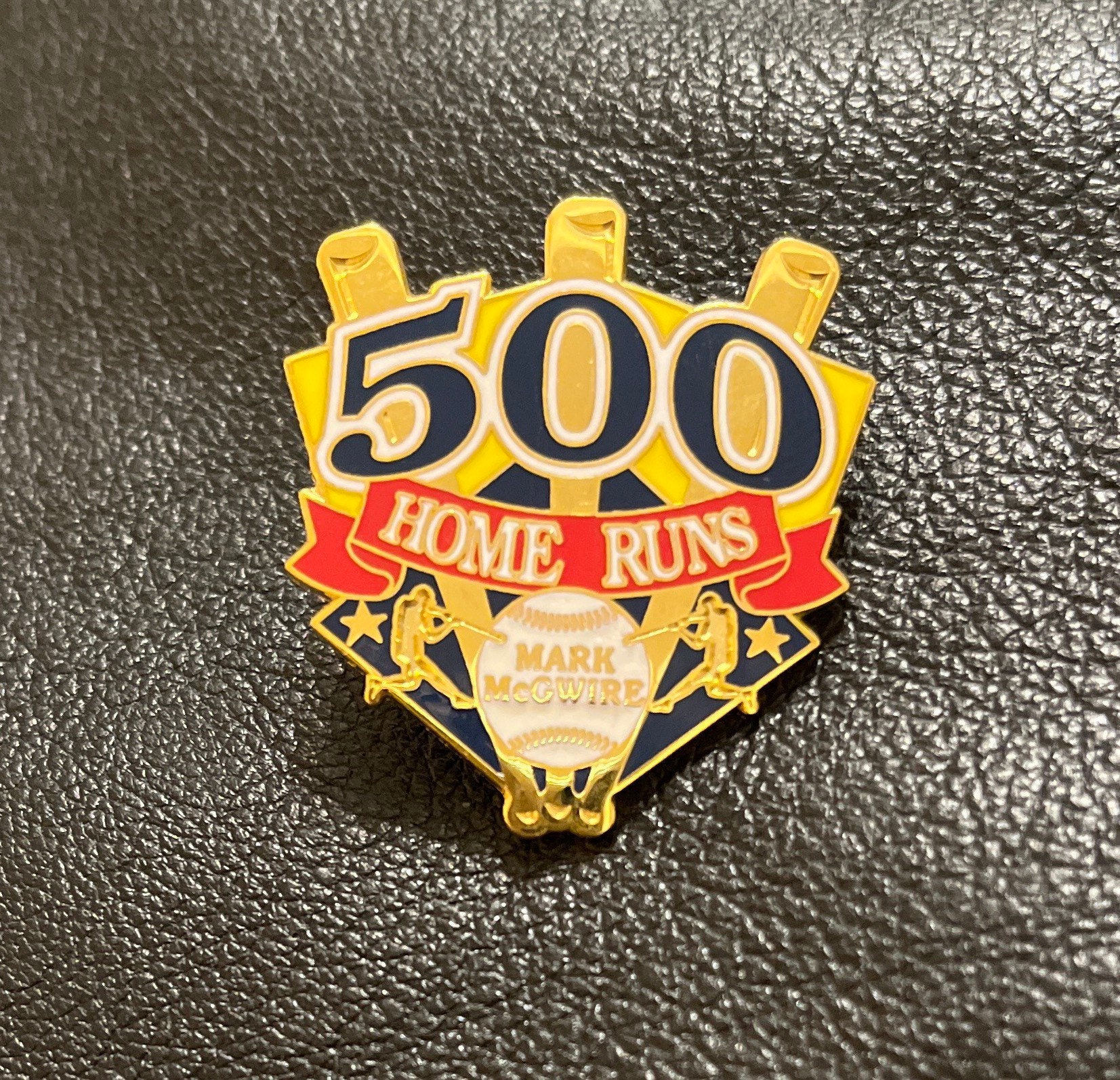 McGwire記念ピンバッチ！！ Mark McGwire's 1998 Record Breaking Season Commemorative Pin
