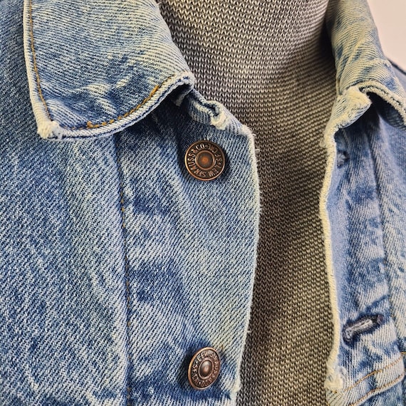Vintage Levis Blanket Lined Denim Jean Type III Trucker Jacket 527