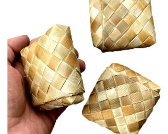 Dark Palm Bigger Foraging Pockets - 2.5" x 2.5" - 3pc - Bunny, Chinchilla, Guinea Pig toy and chew