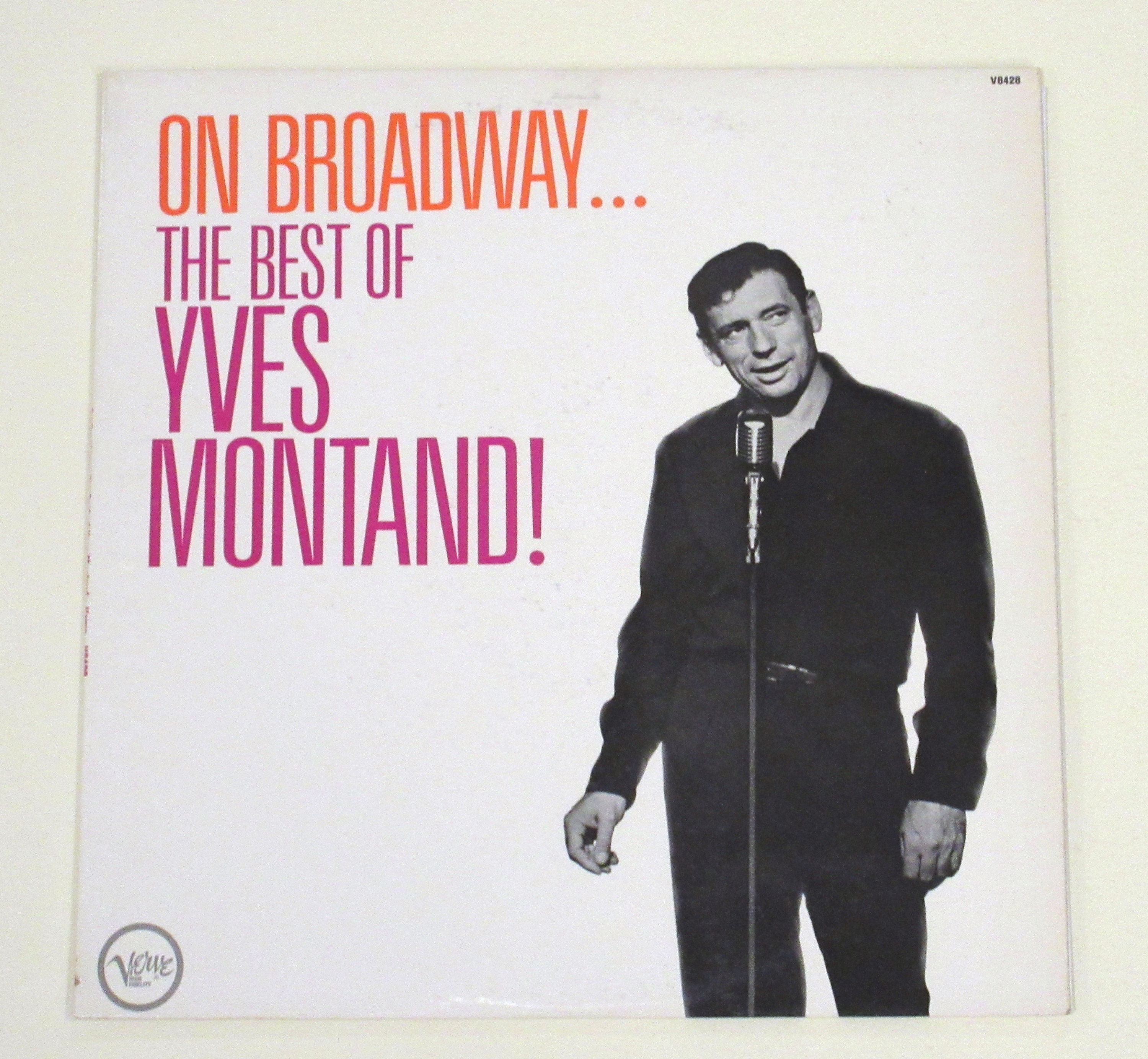 RARE EP) ジルベール・ベコー GILBERT BECAUD ジルベール・ベコー GILBERT BECAUD / 愛は友達 – かすみレコード