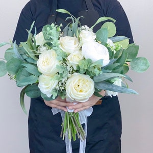 white peonies,white rose ,white cream peonies rose,wedding bouquet ,boho bouquets , bridal bridesmaids bouquet
