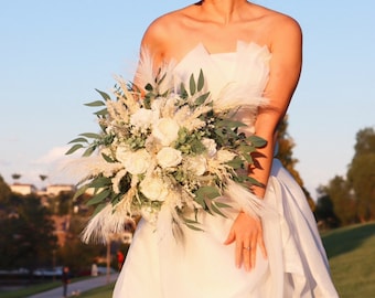 Cream White greenery bouquet, cream white, rose  peony Bouquet ,pampas grassBouquets, Bridal Bridesmaids Bouquets, Spring & Summer Wedding,