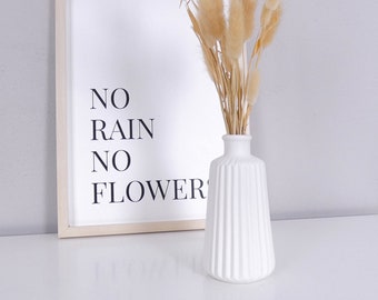 Flower vase made of porcelain, matt white, Ø 8.5 cm, Scandinavian style vase in two versions