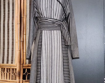 Vinntage KENZO diseñador de rayas grises y negras, top de 2 piezas y falda cruzada
