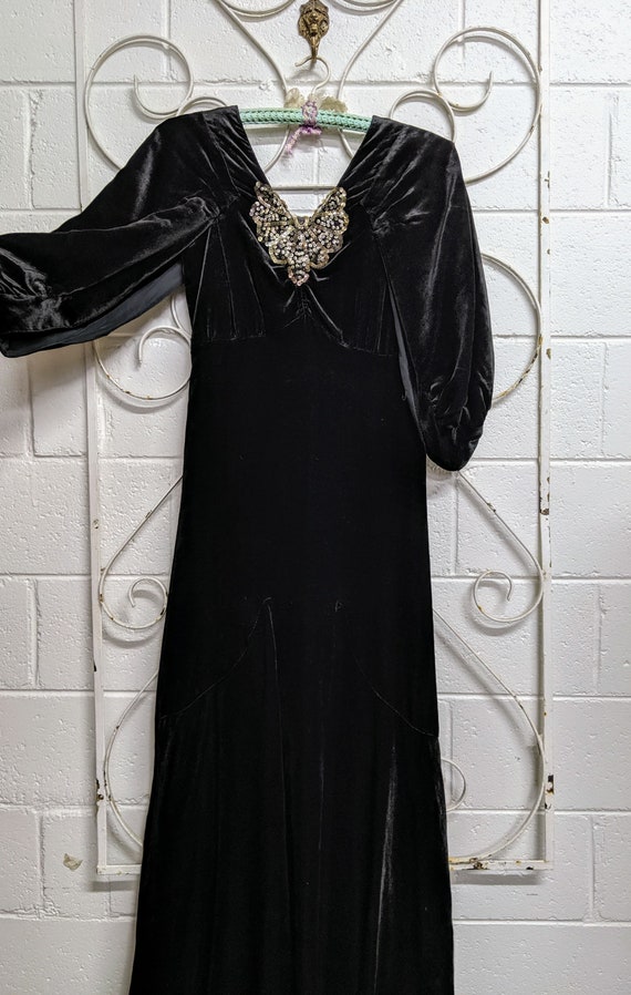 1930s Art Deco Black Silk Velvet Evening Gown