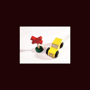 Vintage 1991 BRIO - Taxi and Railroad Crossing Sign